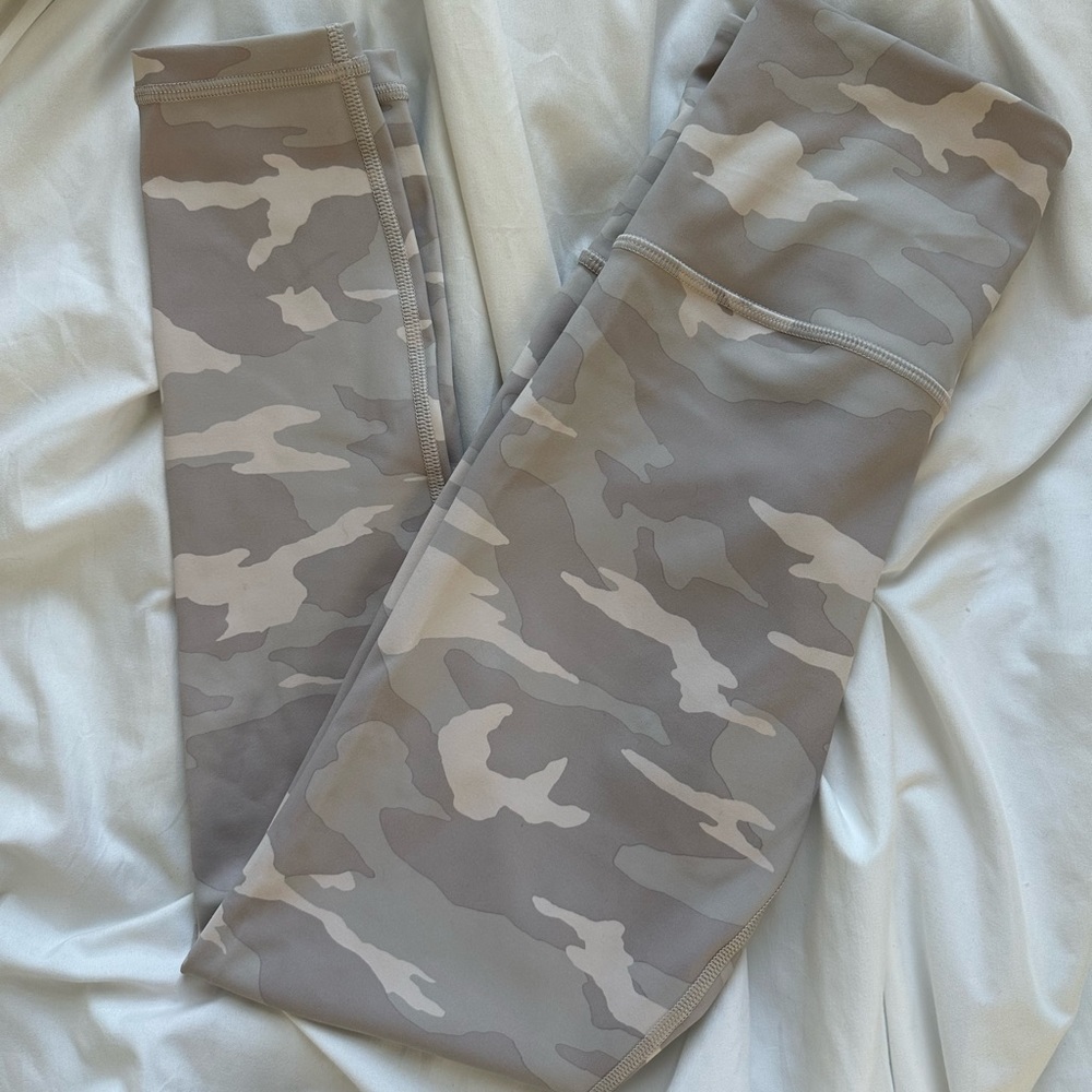 Camo workout leggings